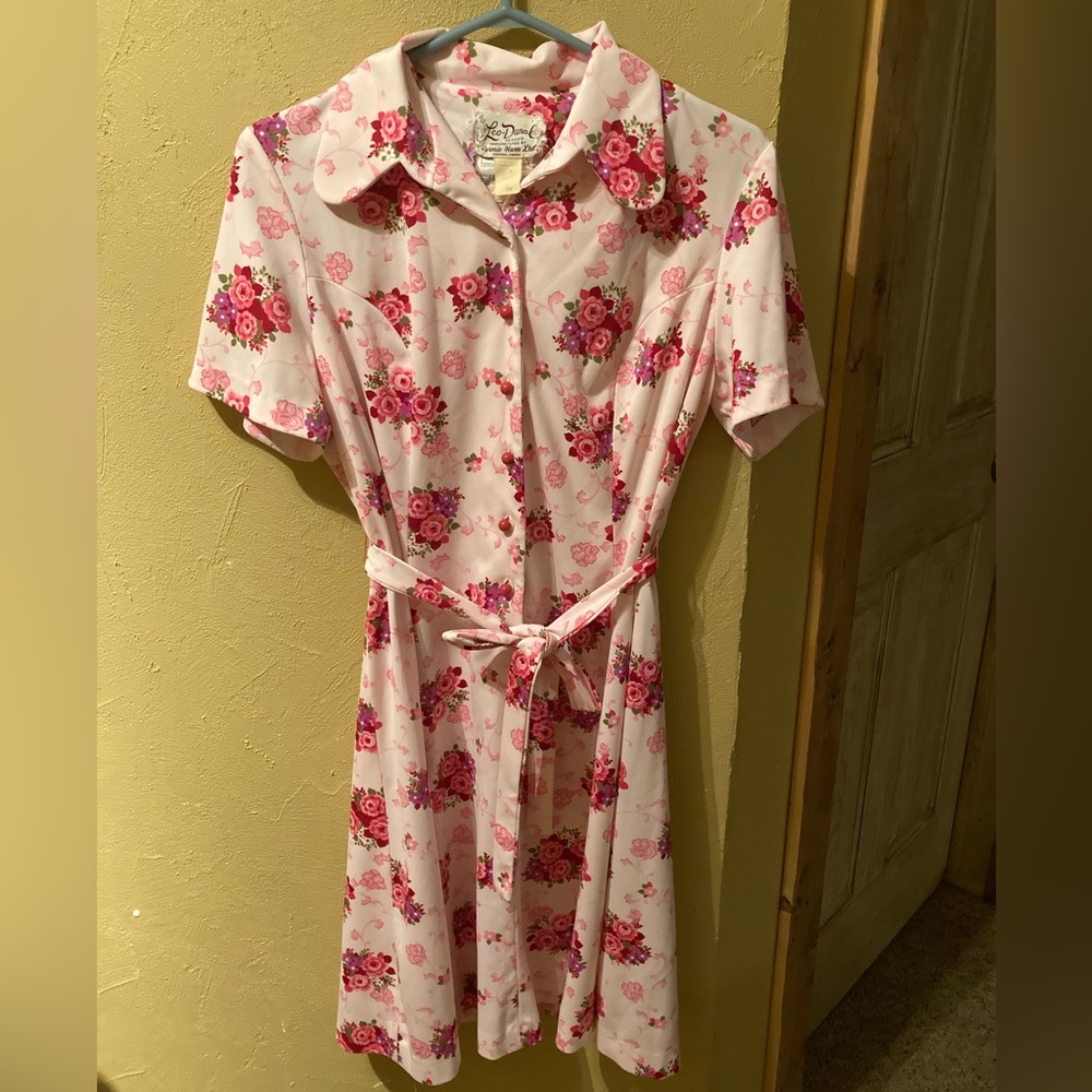 Vintage 70s Floral Dress